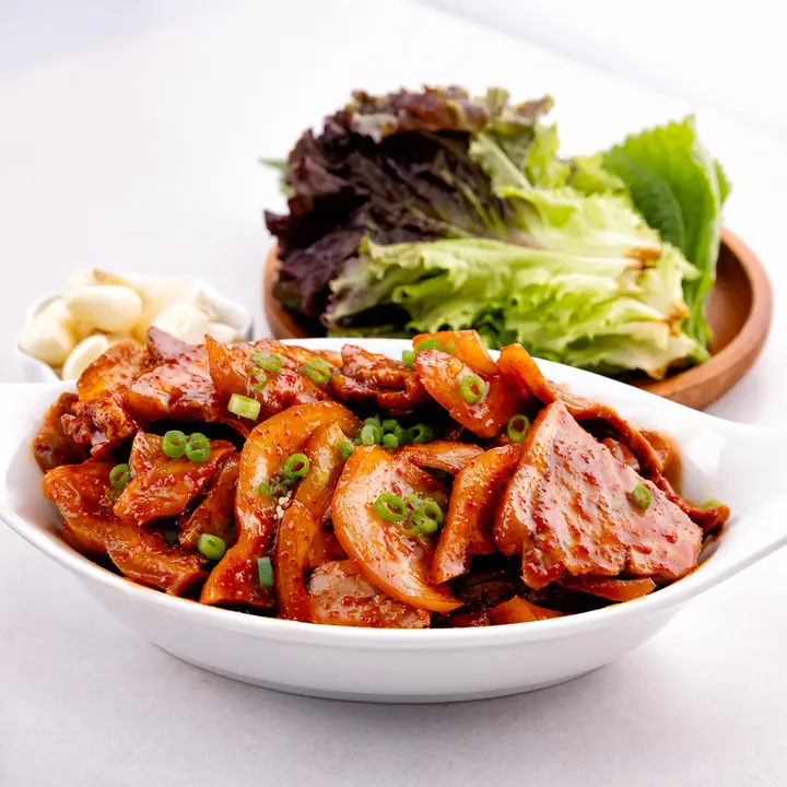 잘나가는 미트 국내산 한돈 매콤 순살 족발, 500g, 1팩