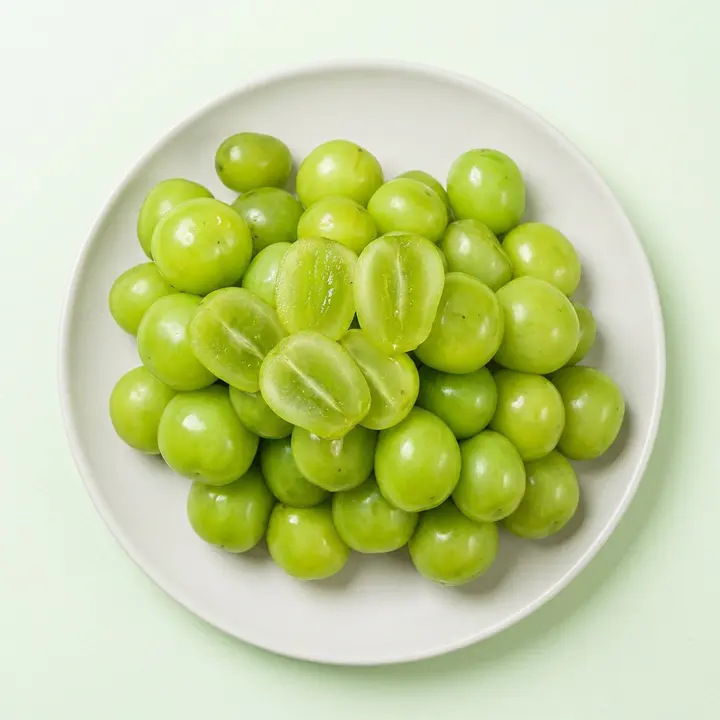 이모뜰 국내산 샤인머스캣, 4-6수 내외, 2kg, 1개